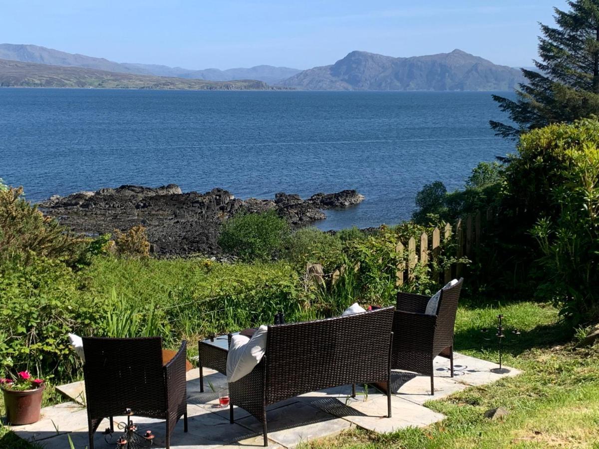 Tighnamara-Skye Bed & Breakfast Saasaig Bagian luar foto